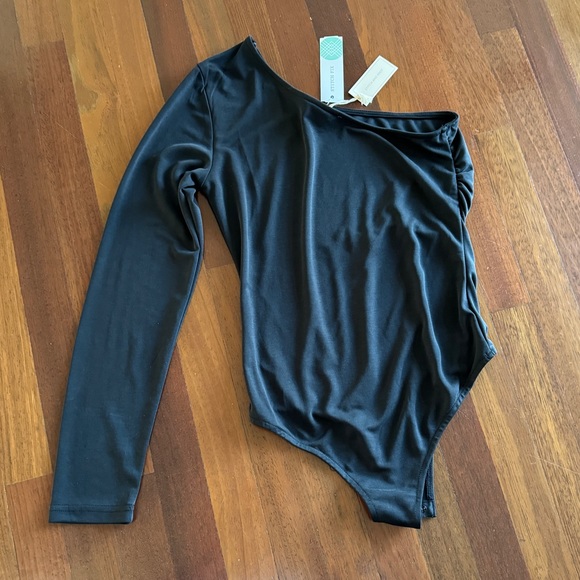 Stitch and Knot Christiane Cupro Single Sleeve Dark Grey Bodysuit - Picture 7 of 9